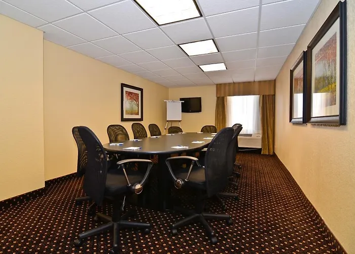 Western Parkway Hotel Alton